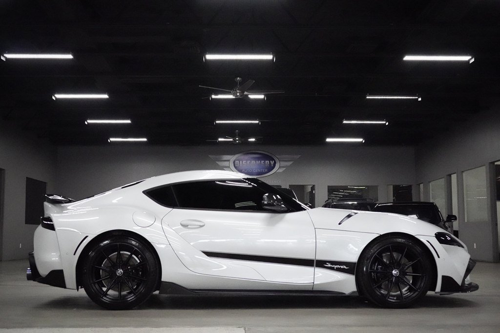 Used 2024 Toyota Supra RWD image 7