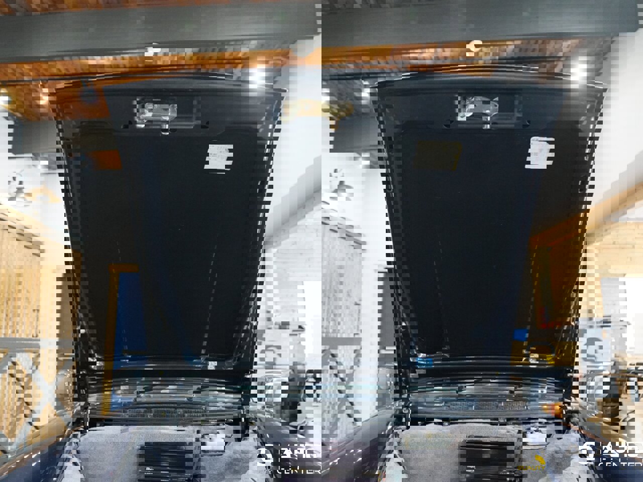 Used 1989 Porsche 911 Carrera image 38