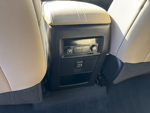 Used 2022 Chevrolet Traverse LT AWD/4WD image 14
