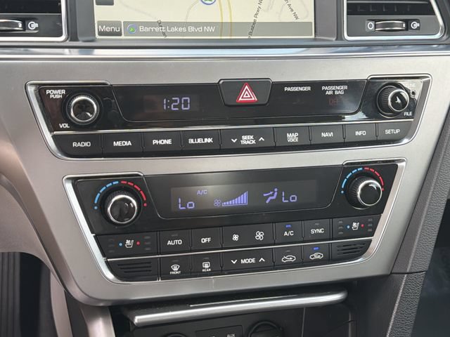 Used 2017 Hyundai Sonata Limited w/ Ultimate Package 04 FWD image 32
