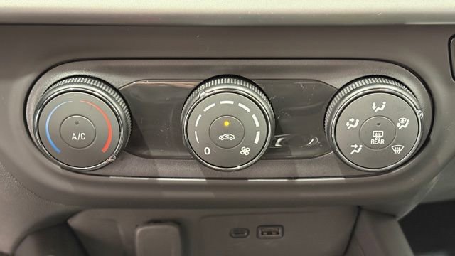 New 2026 Chevrolet Trax LS image 35