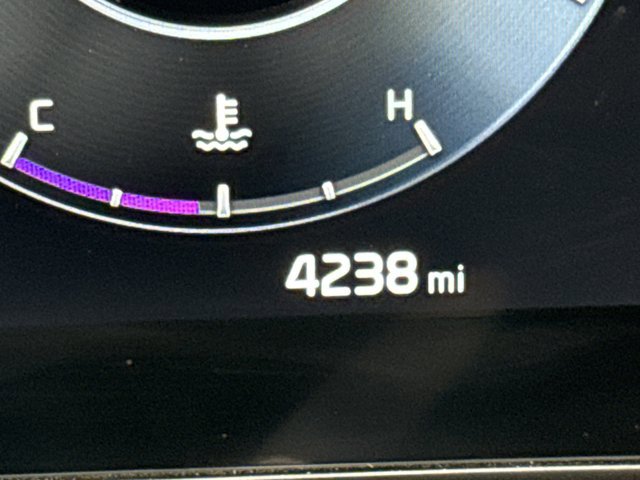 Used 2025 Kia Sportage X-Pro Prestige image 20