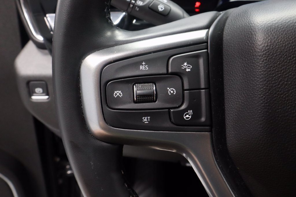 Used 2024 Chevrolet Silverado 1500 LT AWD/4WD image 28