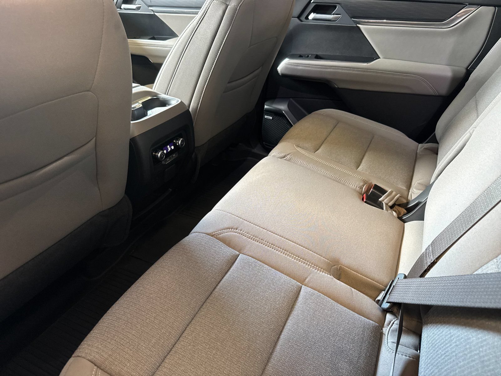 New 2026 GMC Acadia Elevation w/ LPO, All-Weather Package FWD image 13