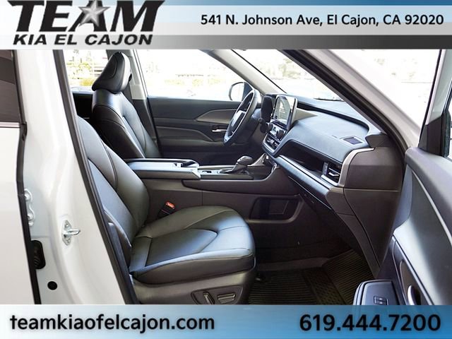 Used 2026 Toyota Grand Highlander XLE image 11