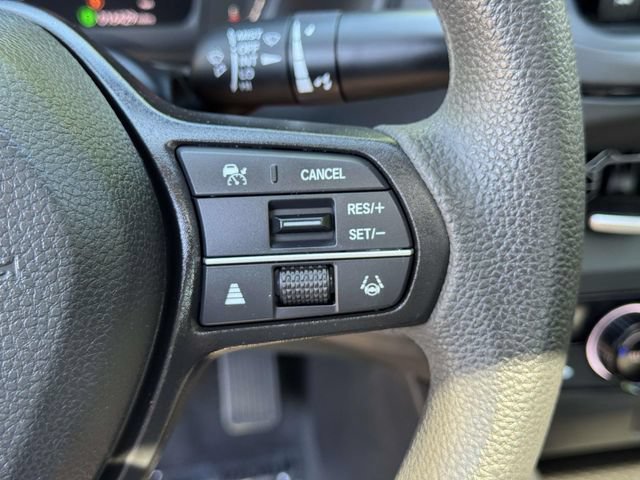 Certified 2023 Honda Accord EX image 21