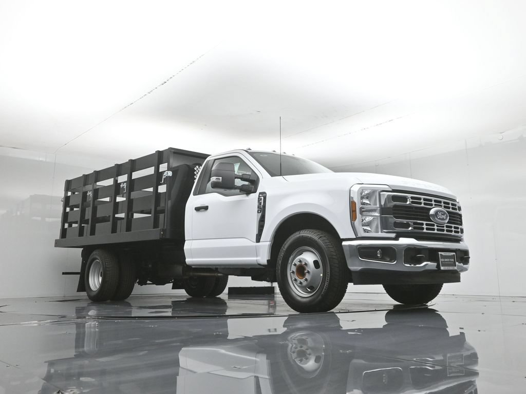New 2026 Ford F350 XL w/ XL Chrome Package RWD image 41
