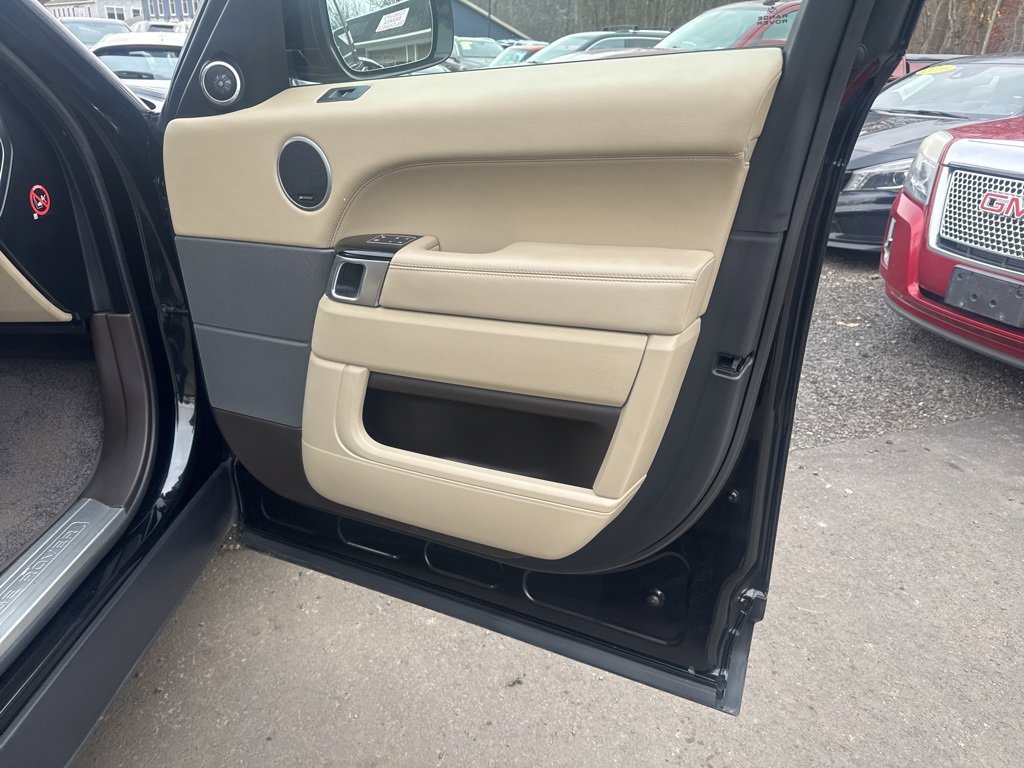 Used 2016 Land Rover Range Rover Sport HSE image 55