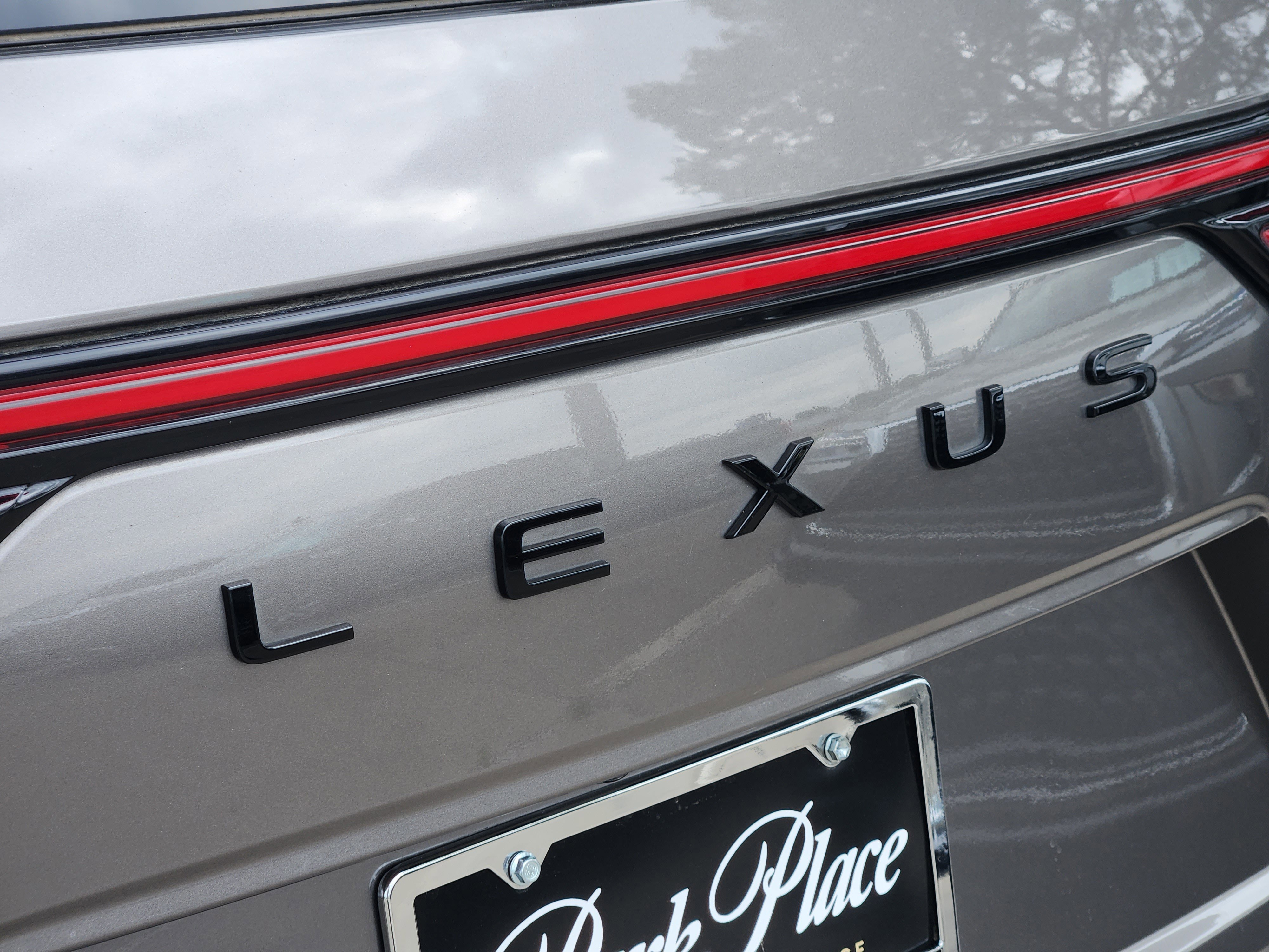 Used 2023 Lexus LX 600 4WD w/ Appearance Package image 43