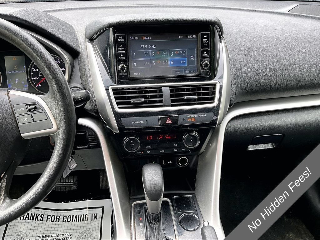 Used 2020 Mitsubishi Eclipse Cross ES FWD image 5