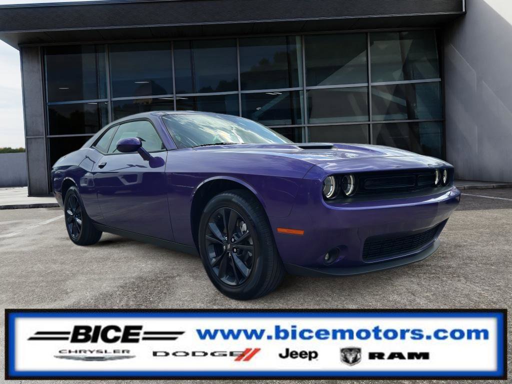 Used 2023 Dodge Challenger SXT w/ Blacktop Package