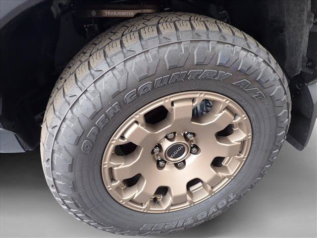 Certified 2025 Toyota 4Runner Trailhunter AWD/4WD image 7