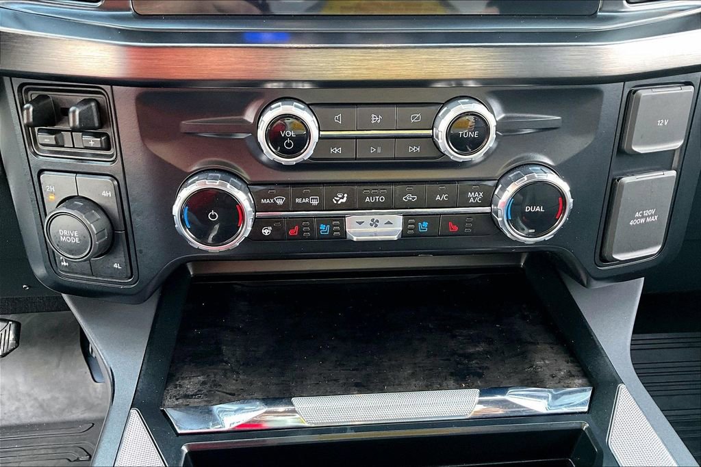 Used 2024 Ford F350 Lariat image 32