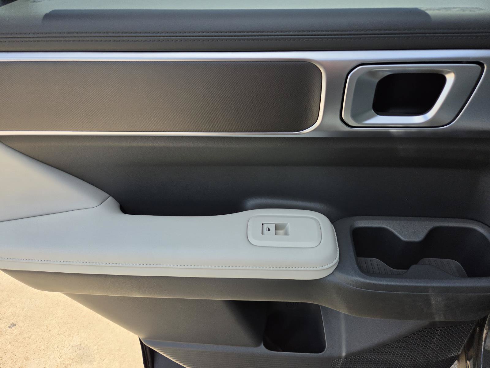 New 2027 Hyundai Santa Fe SEL FWD image 11