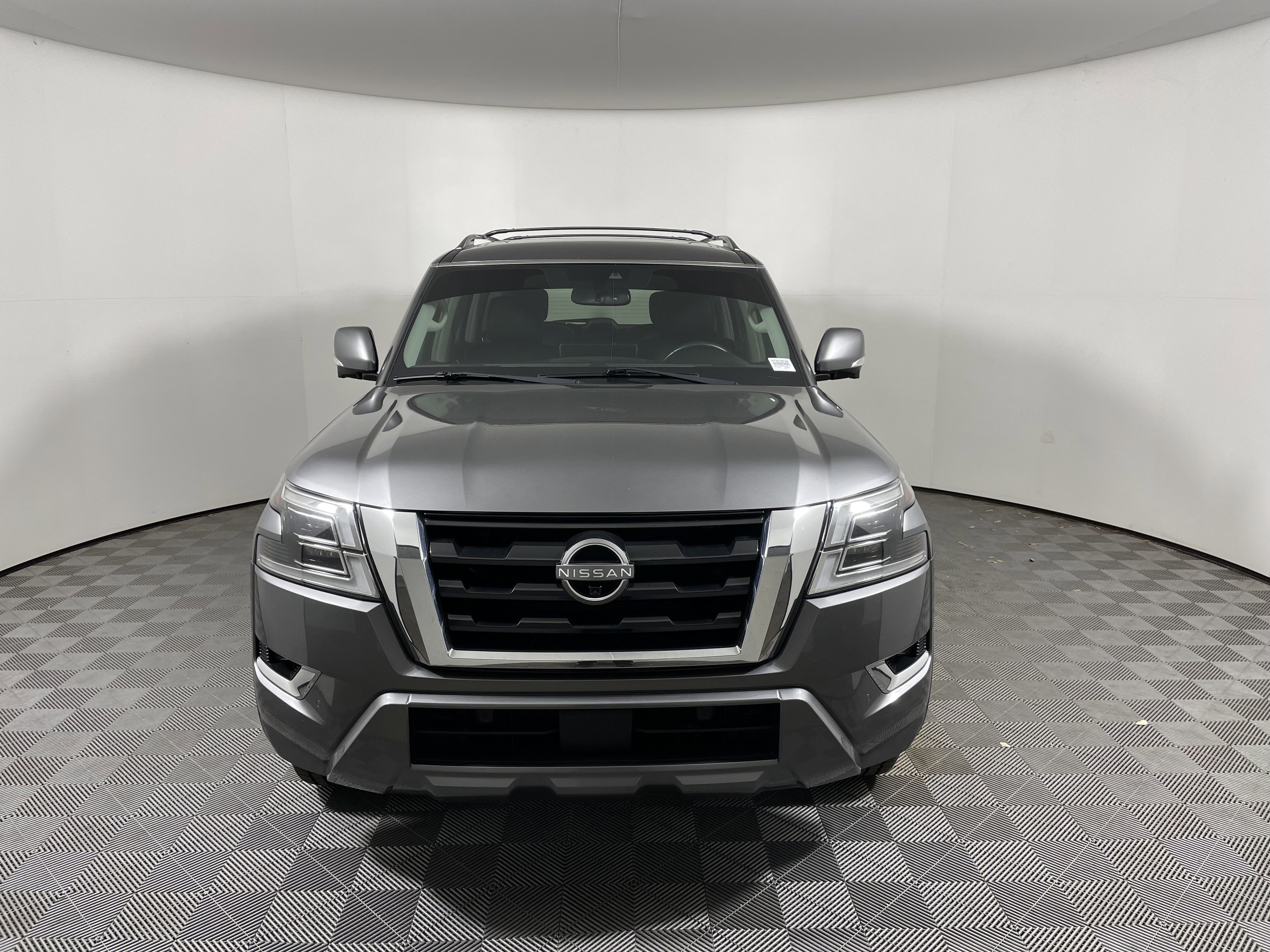 Used 2021 Nissan Armada SL w/ Captain's Chairs Package image 8