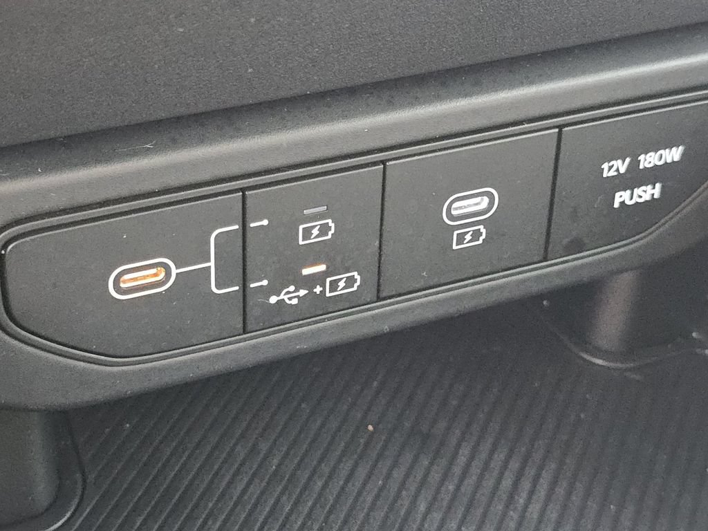 Used 2025 Kia K4 FWD image 4