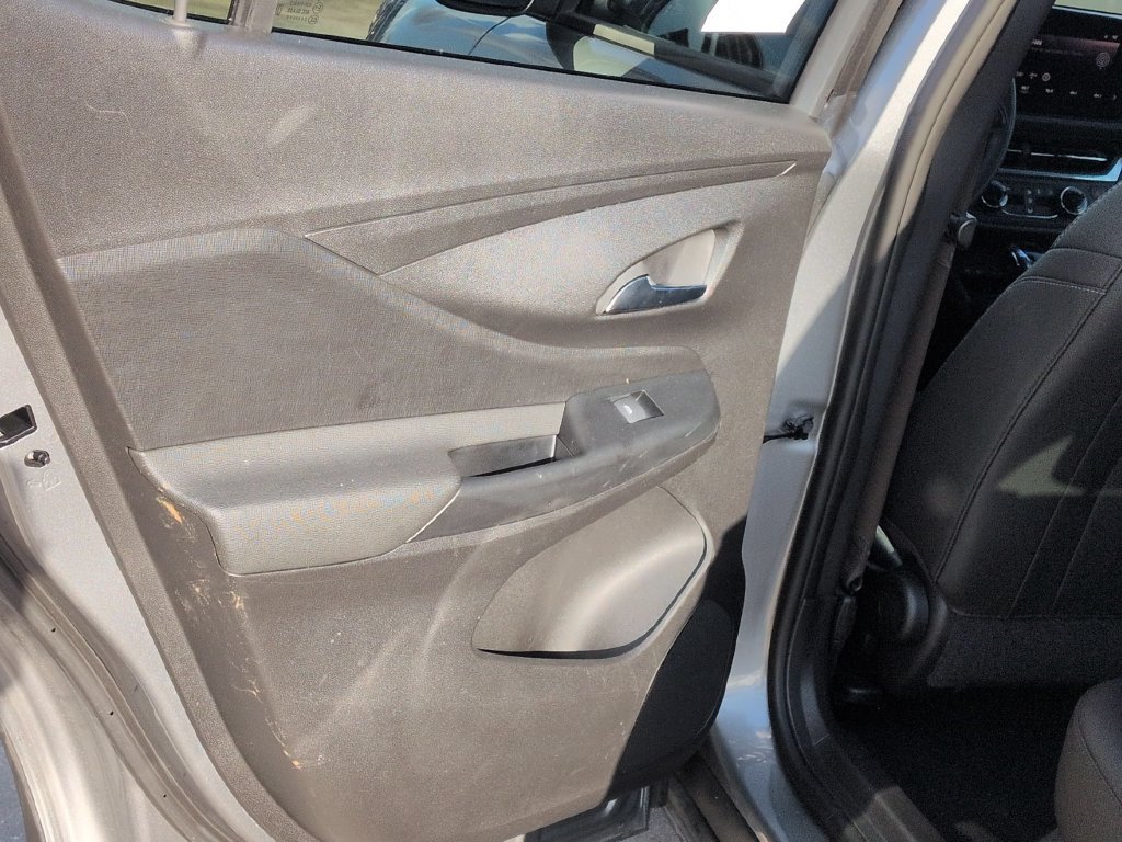 Used 2026 Buick Envista Preferred FWD image 26