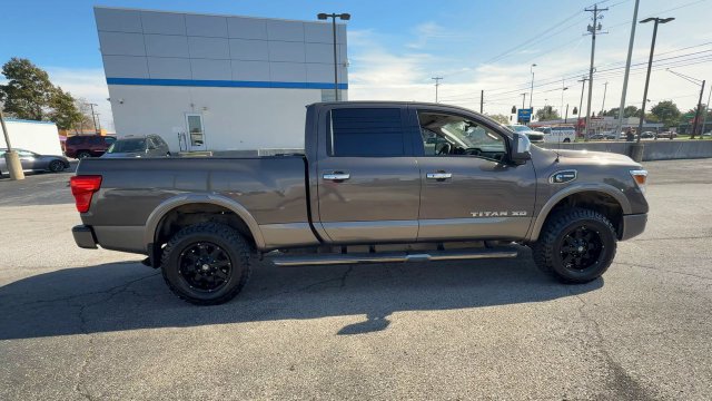 Used 2016 Nissan Titan Platinum Reserve AWD/4WD image 9
