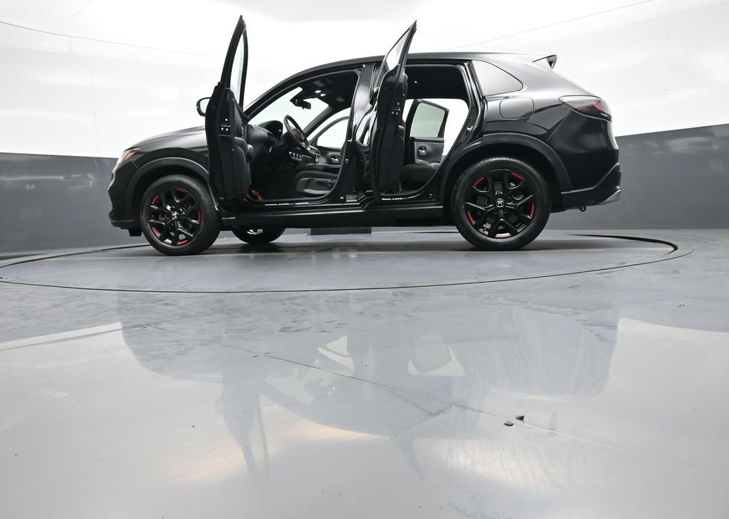 Certified 2023 Honda HR-V Sport image 47