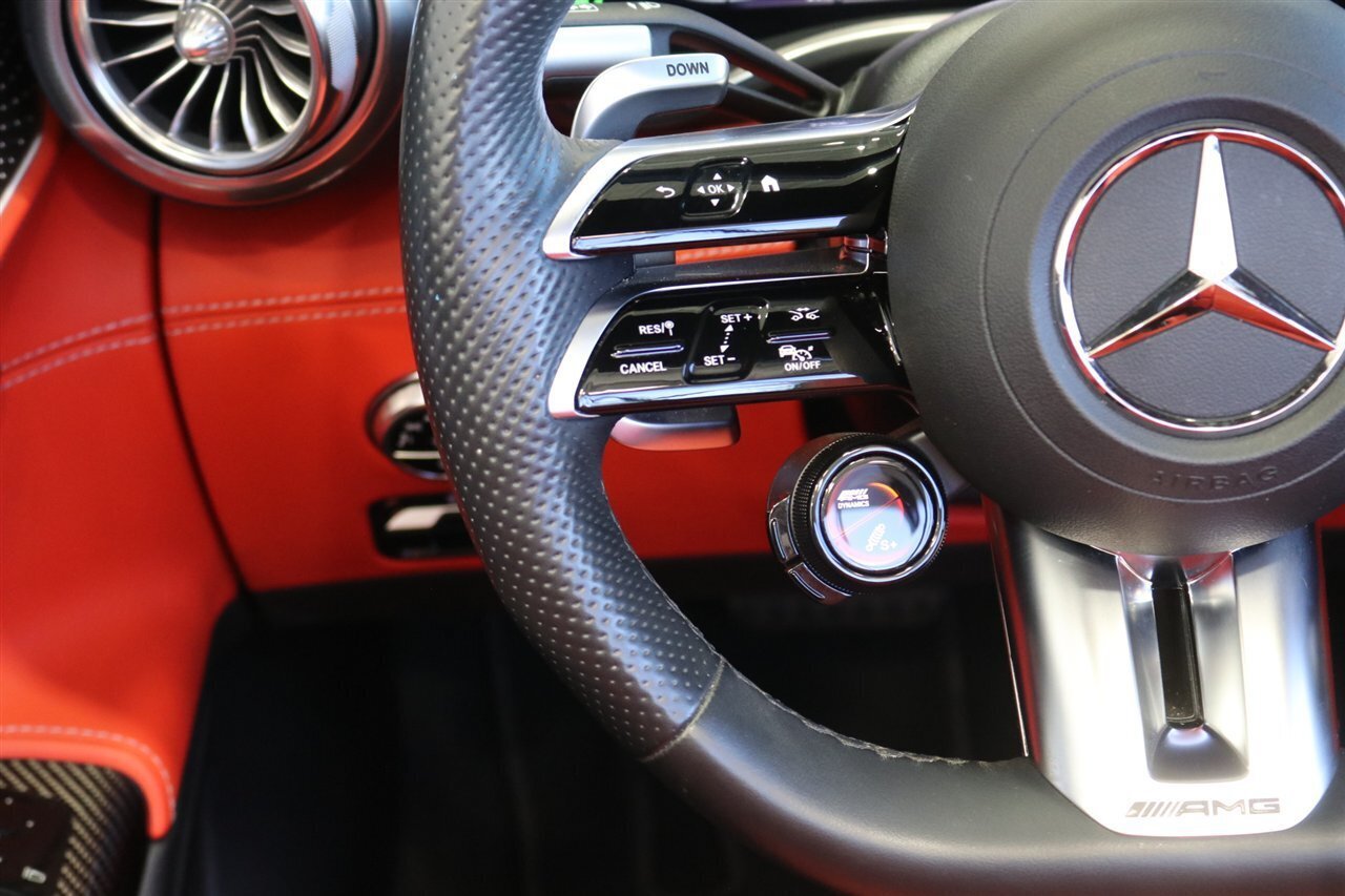 Used 2023 Mercedes-Benz SL 63 AMG 4MATIC w/ Driver Assistance Package image 30