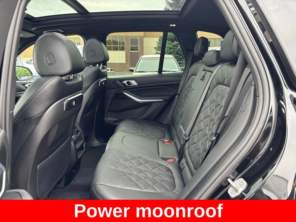Used 2024 BMW X5 xDrive40i AWD/4WD image 14