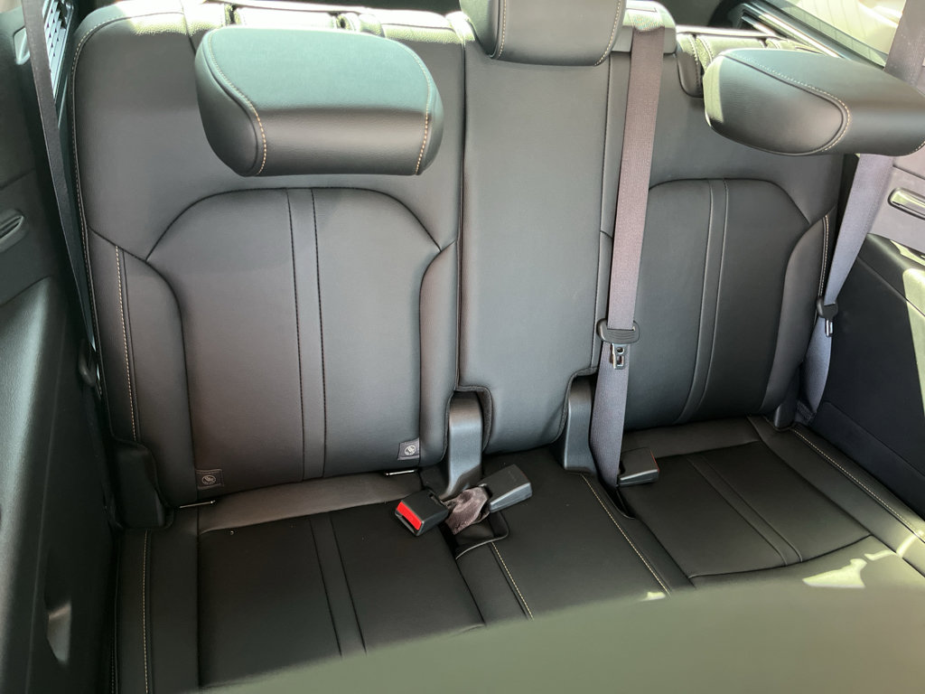 Certified 2025 MAZDA CX-90 3.3 Turbo w/ Preferred Package image 39