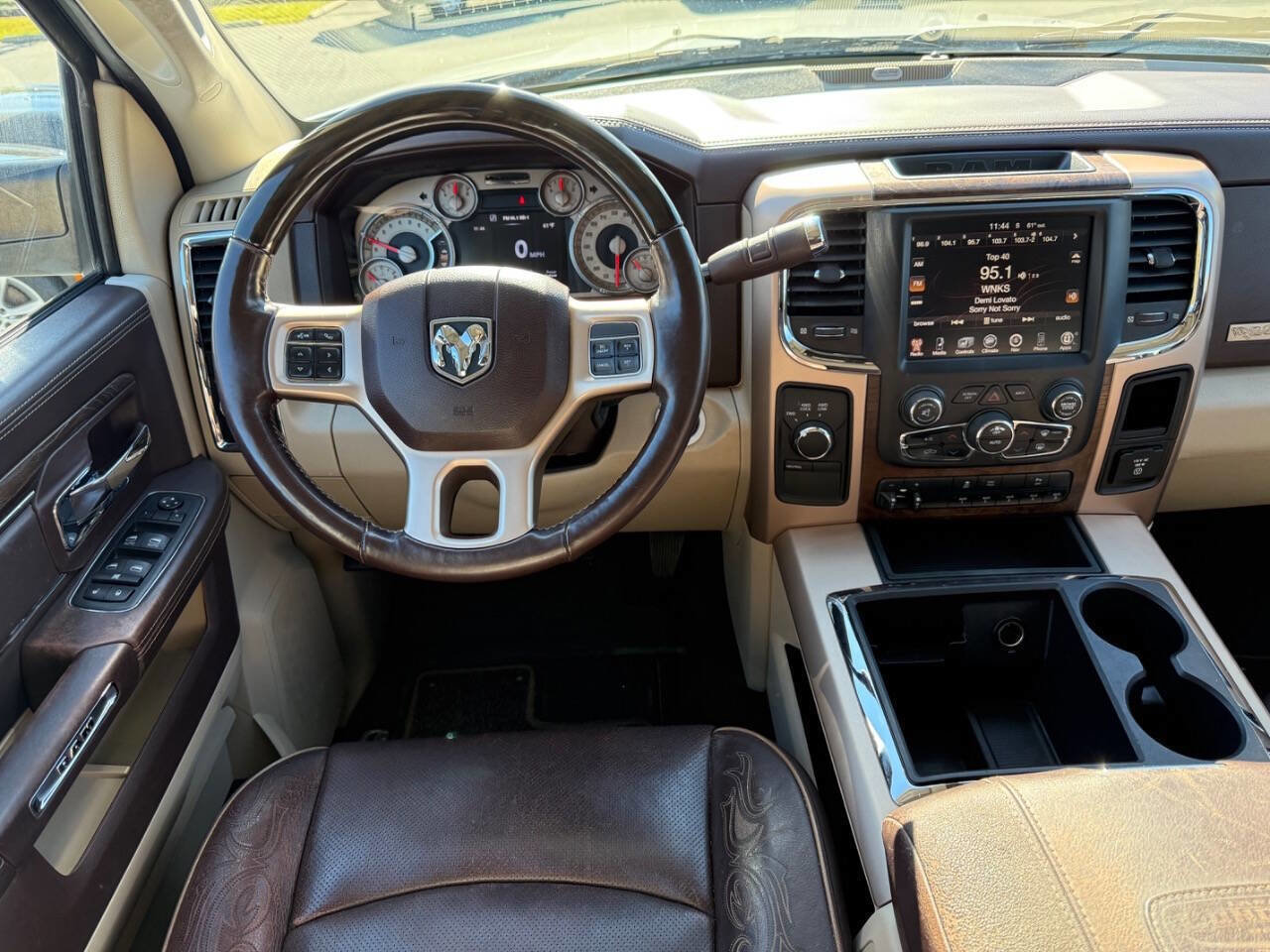 Used 2014 RAM 2500 Longhorn w/ Convenience Group image 20