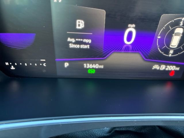 Certified 2022 Volkswagen Tiguan SE R-Line image 22