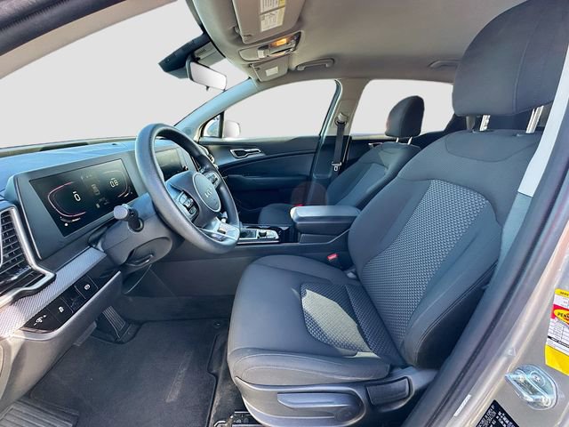 Used 2024 Kia Sportage LX image 20