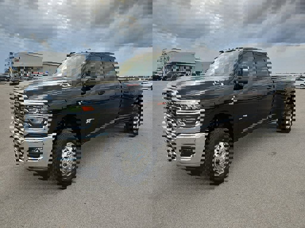 New 2026 RAM 3500 Lone Star image 2