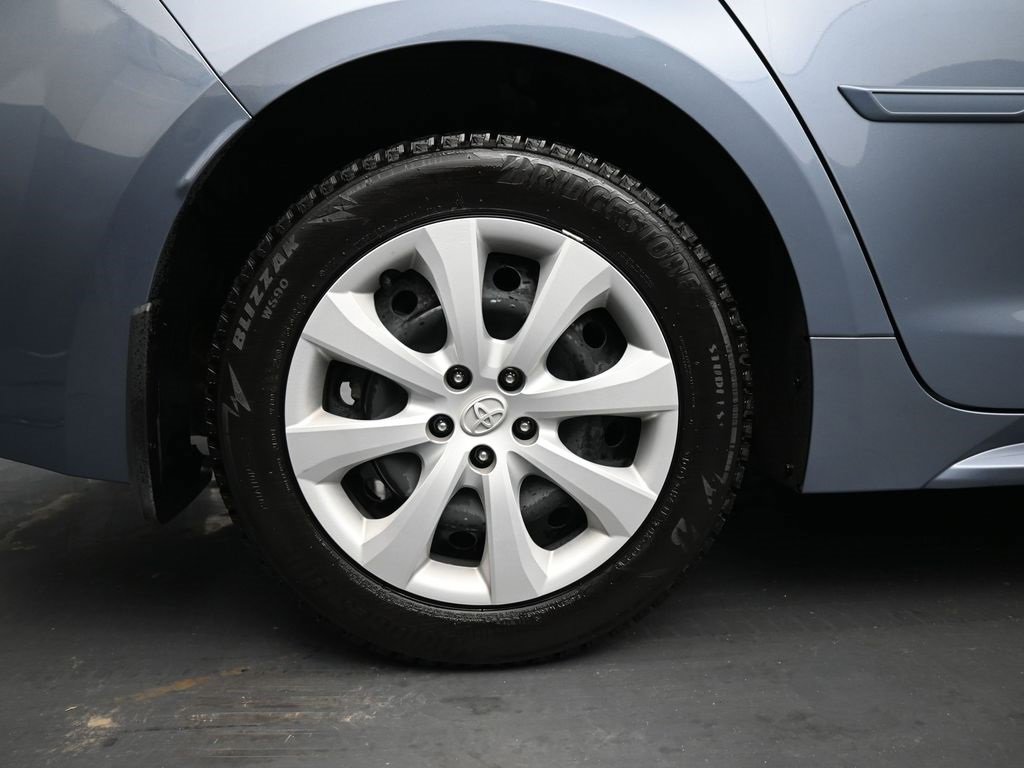 Used 2023 Toyota Corolla LE image 10