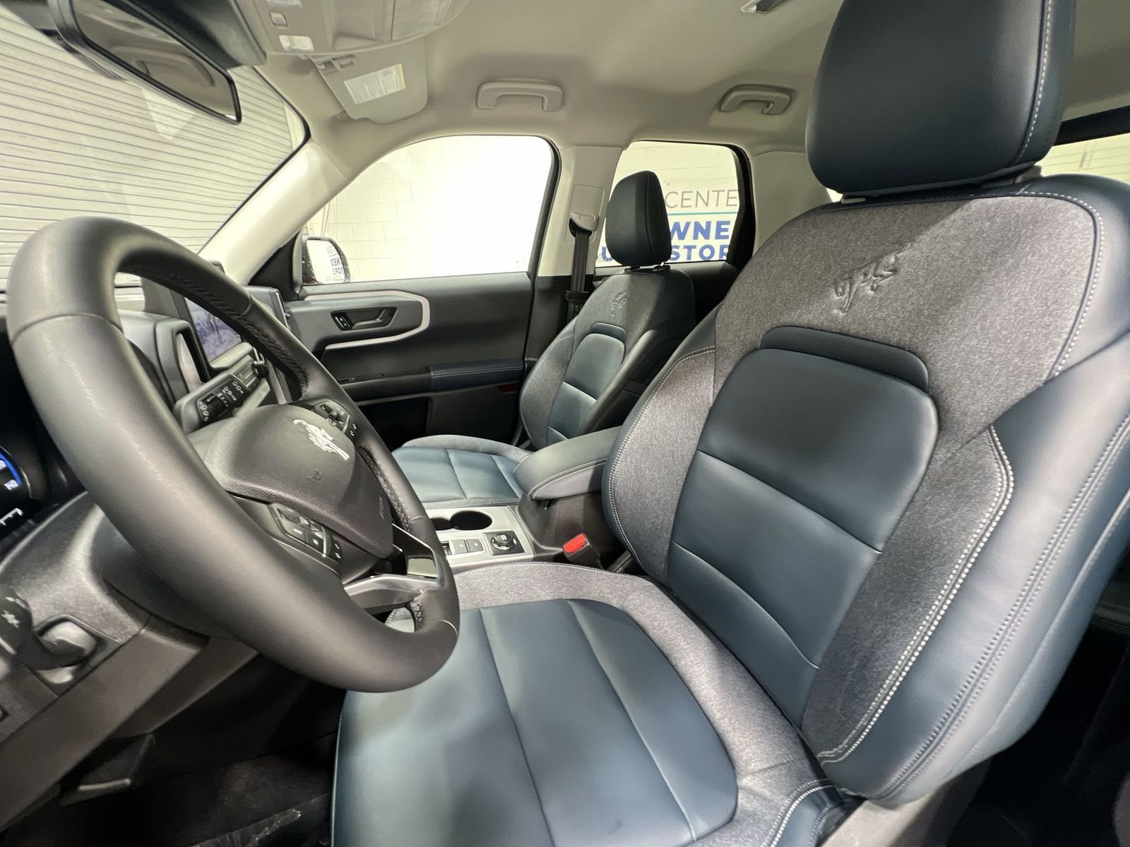 Used 2024 Ford Bronco Sport Outer Banks w/ Tech Package image 11