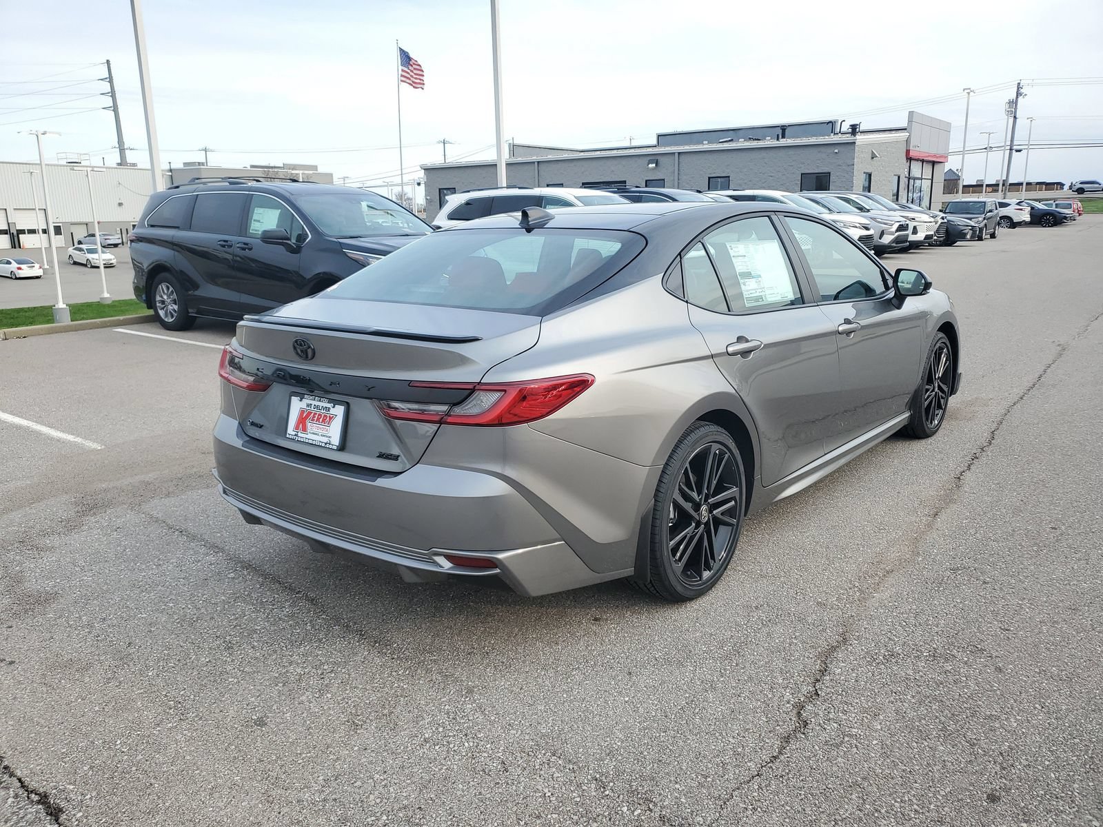 New 2026 Toyota Camry XSE FWD image 4