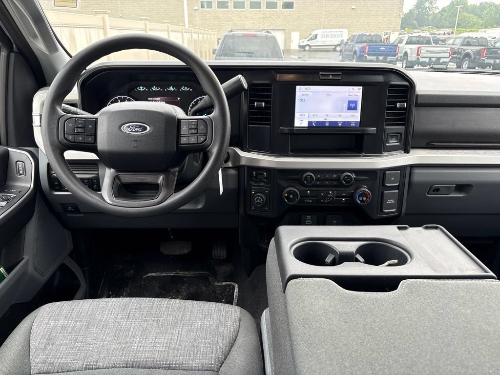 Used 2025 Ford F350 XLT w/ Tremor Off-Road Package AWD/4WD image 9
