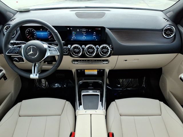 New 2026 Mercedes-Benz GLA 250 4MATIC image 4