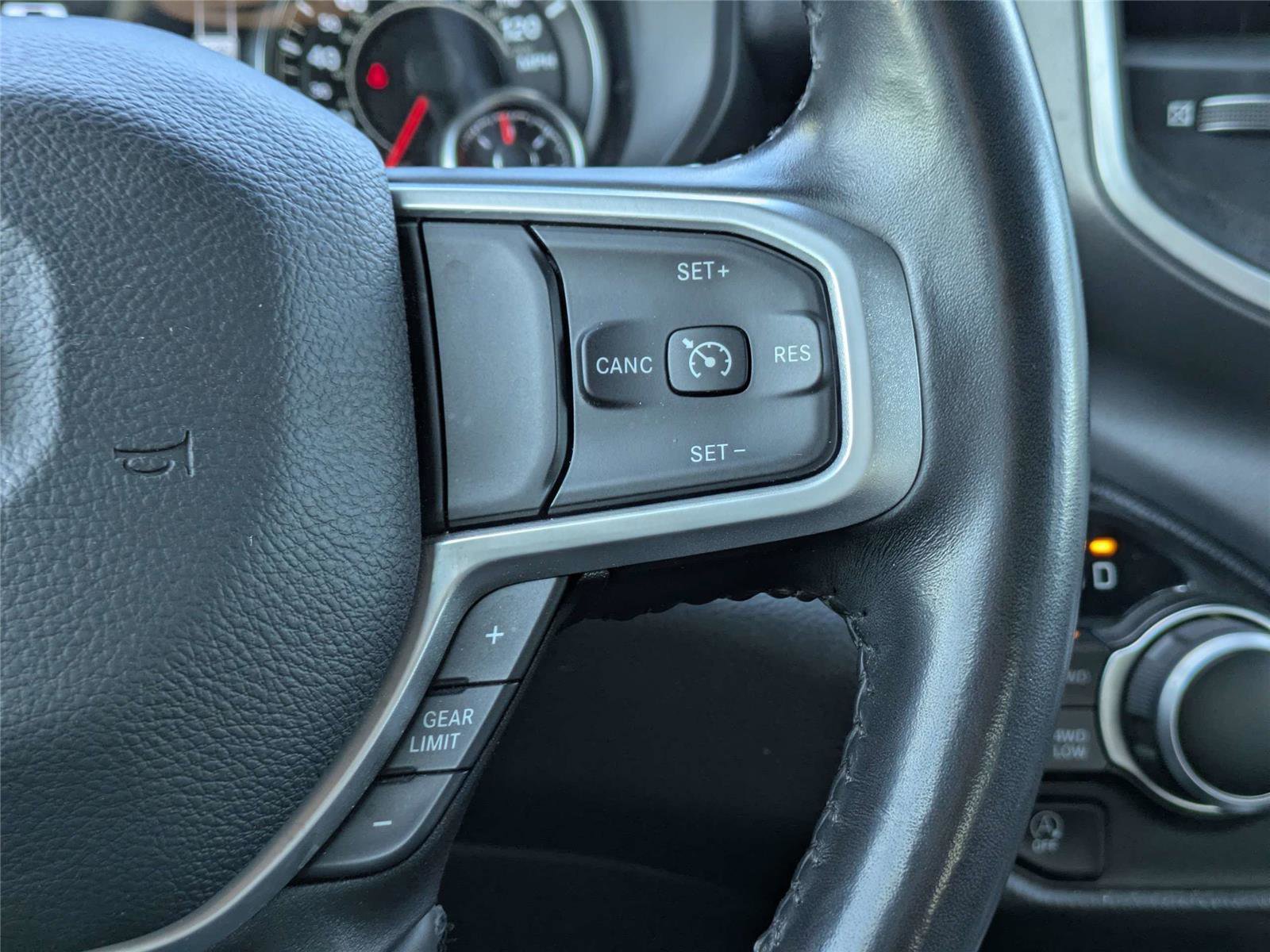 Used 2022 RAM 1500 Big Horn AWD/4WD image 27