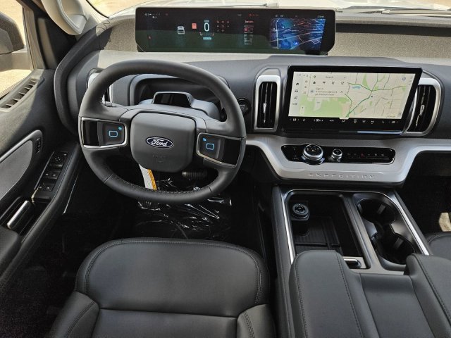 New 2027 Ford Expedition Active RWD image 17
