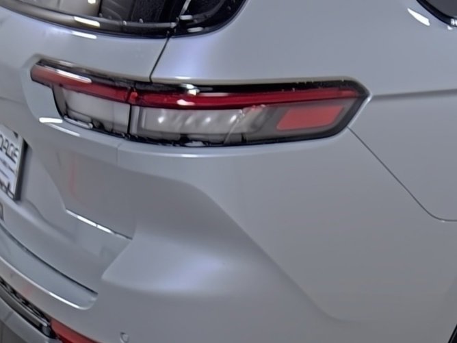 New 2025 Jeep Grand Cherokee L Limited w/ Trailer Tow Package image 13