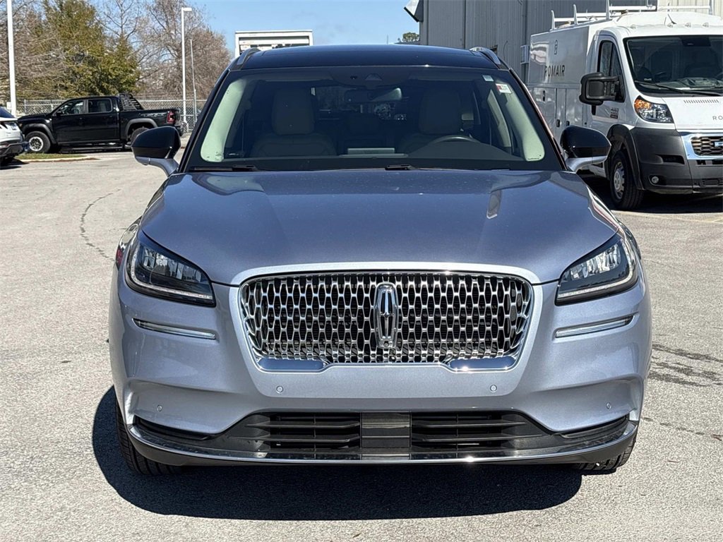 Used 2022 Lincoln Corsair FWD w/ Premium Package image 8