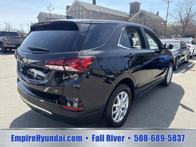 Used 2024 Chevrolet Equinox LT AWD/4WD image 9