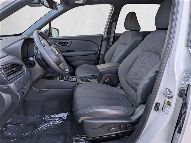 Used 2025 Subaru Forester Premium AWD/4WD image 17