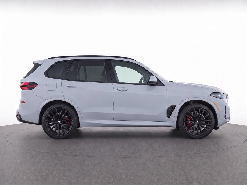 Certified 2026 BMW X5 xDrive40i w/ M Sport Package AWD/4WD image 27