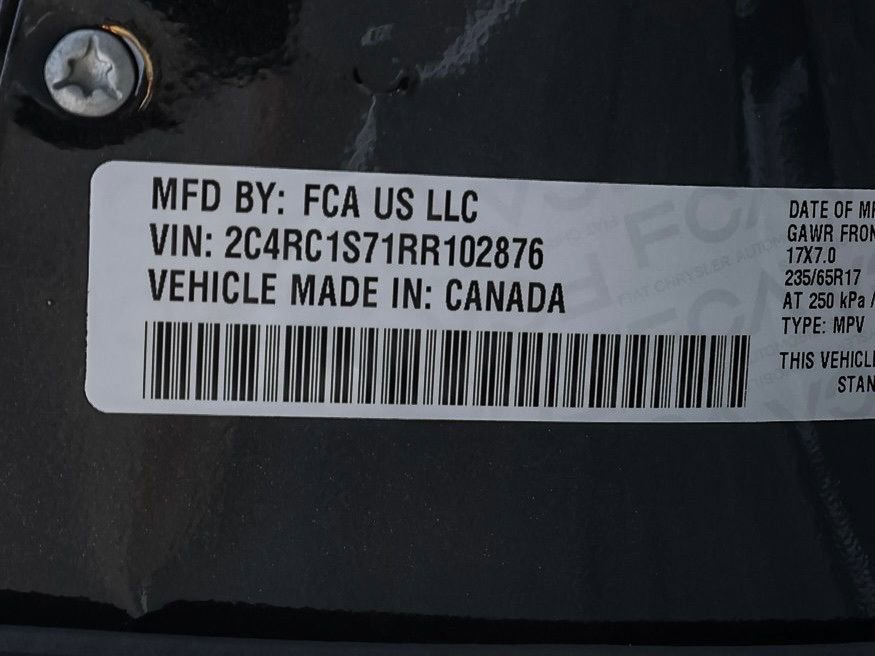 Used 2024 Chrysler Pacifica Select image 31