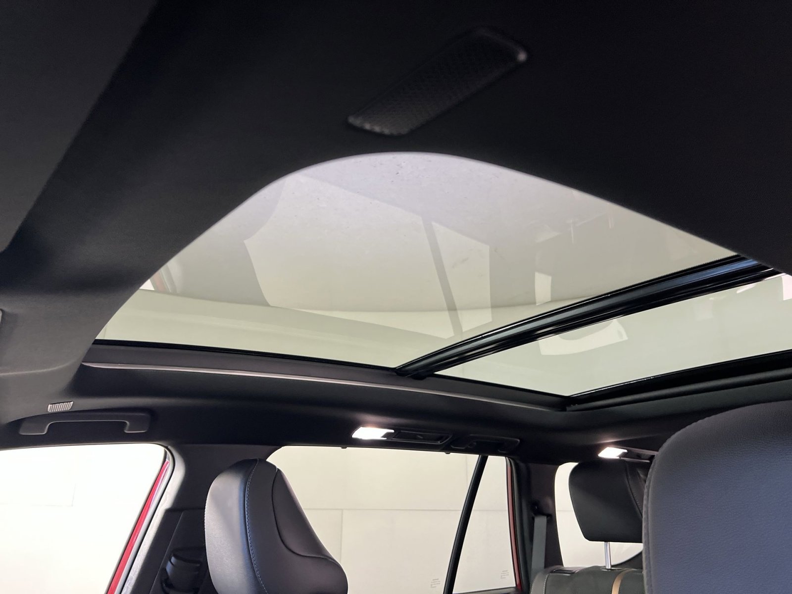 Used 2026 Toyota Grand Highlander MAX Platinum image 24