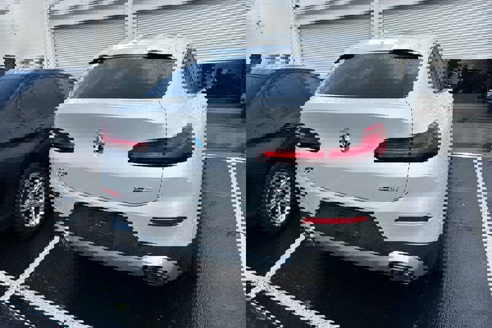 Used 2024 BMW X4 xDrive30i w/ Premium Package image 5