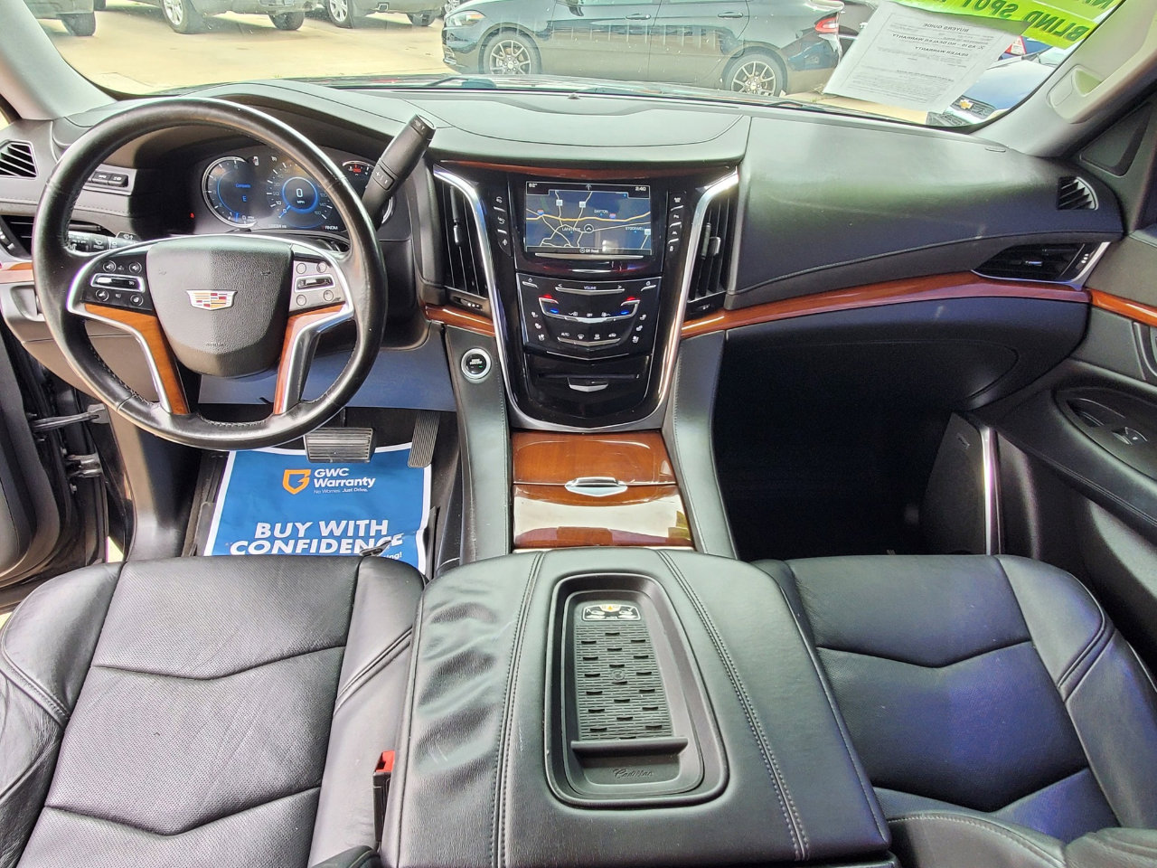 Used 2016 Cadillac Escalade Luxury AWD/4WD image 14