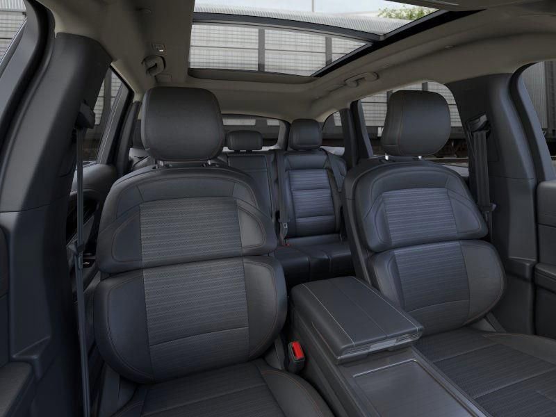 New 2026 Lincoln Nautilus Reserve AWD/4WD image 10