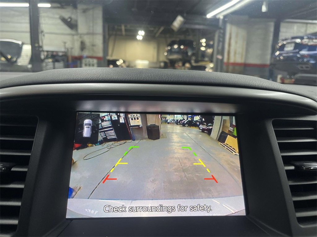 Used 2019 Nissan Pathfinder S image 20