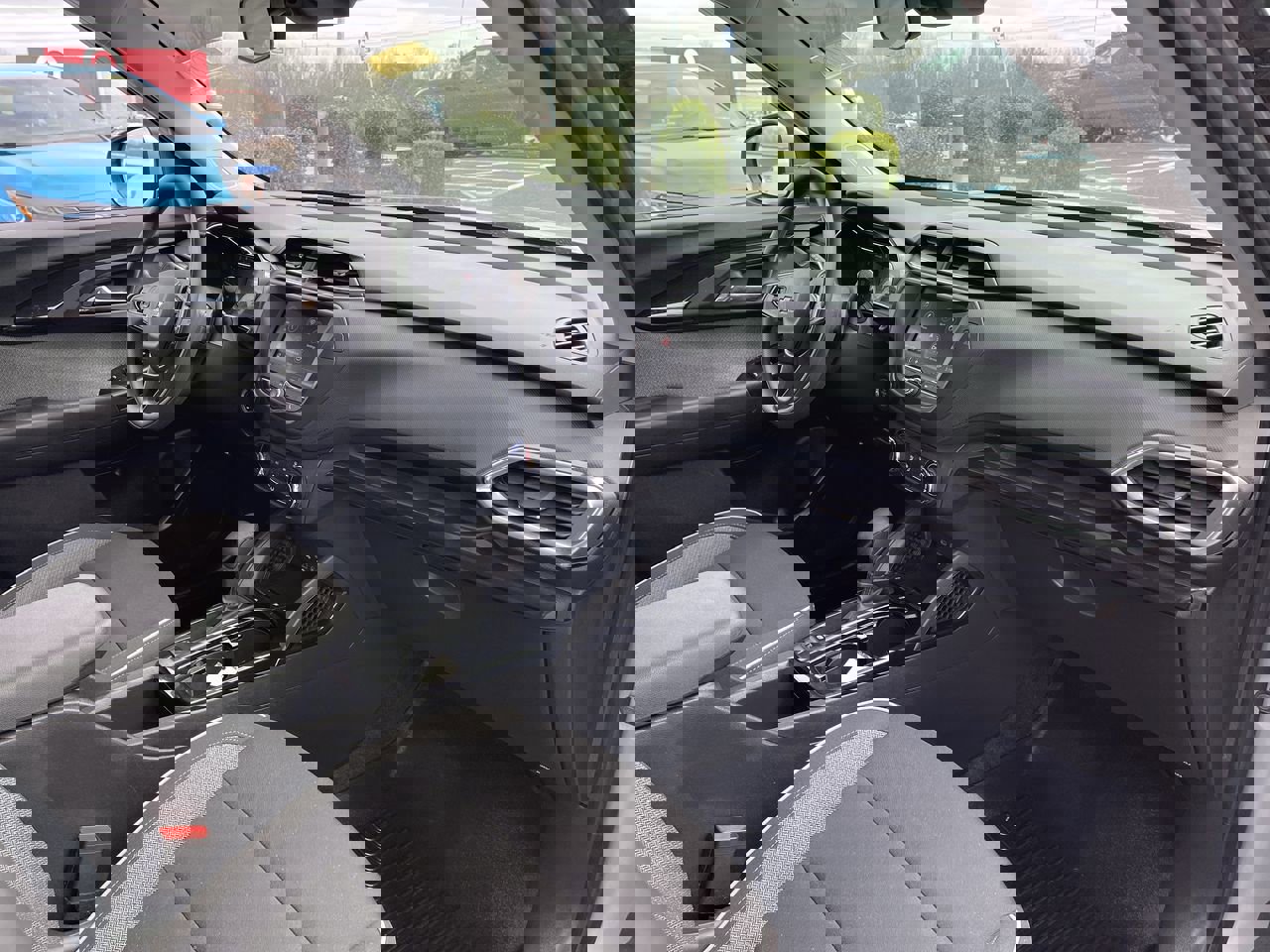 Used 2023 Chevrolet TrailBlazer LT image 29