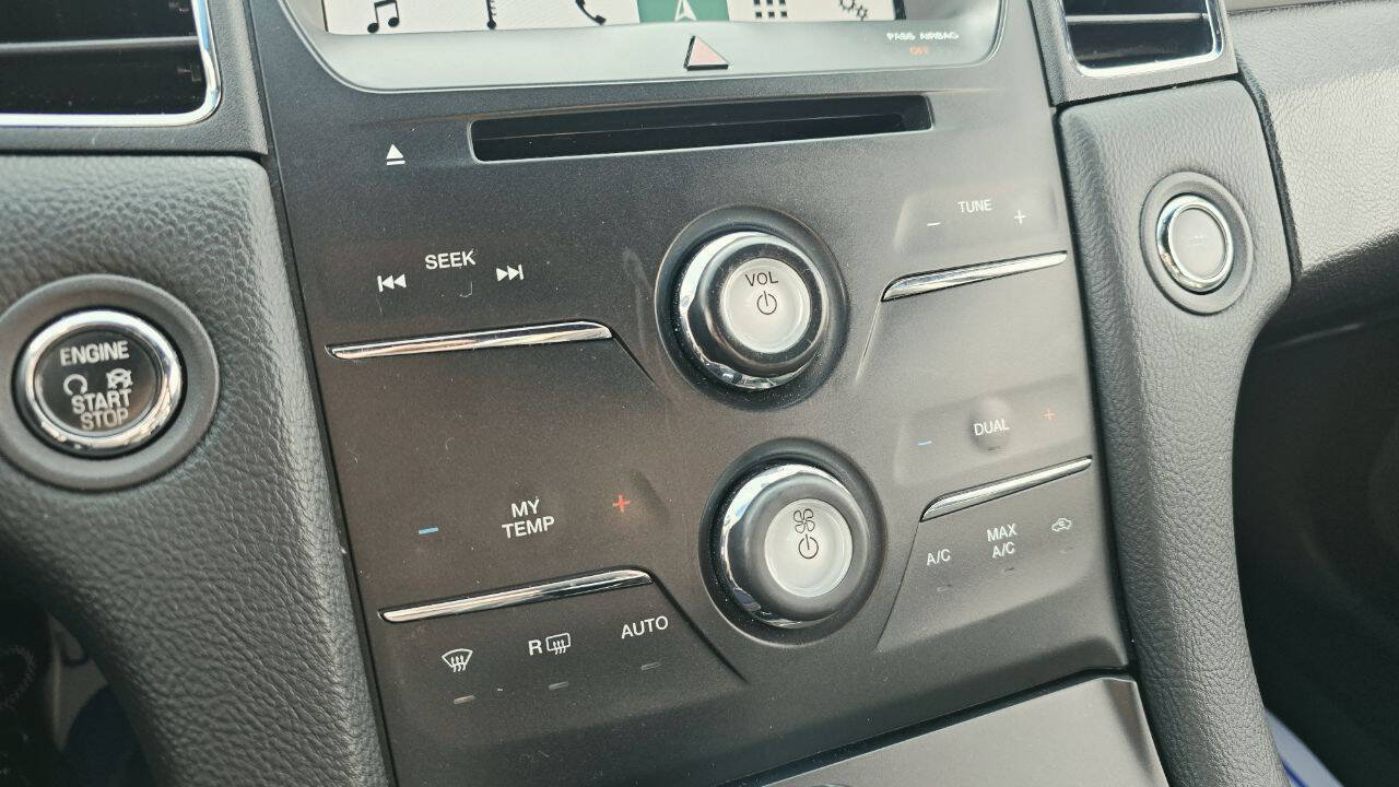 Used 2019 Ford Taurus SEL AWD/4WD image 20